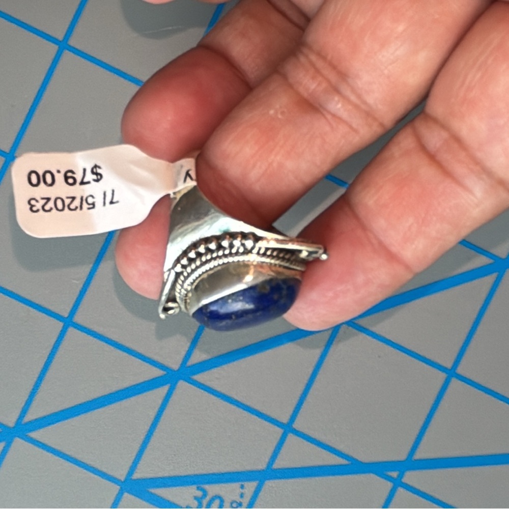 Striking Solid Sterling Silver Lapis Ring - image 6
